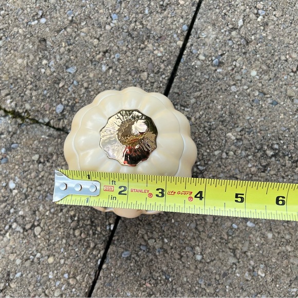 Lenox - Jack -O- Lantern - Candle Holder - Picture 4 of 11